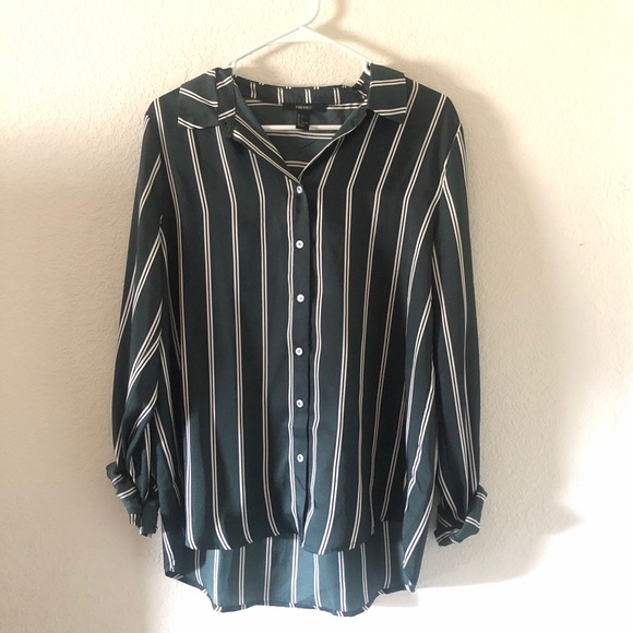 Forever 21 Tops - Forever 21 striped button down blouse